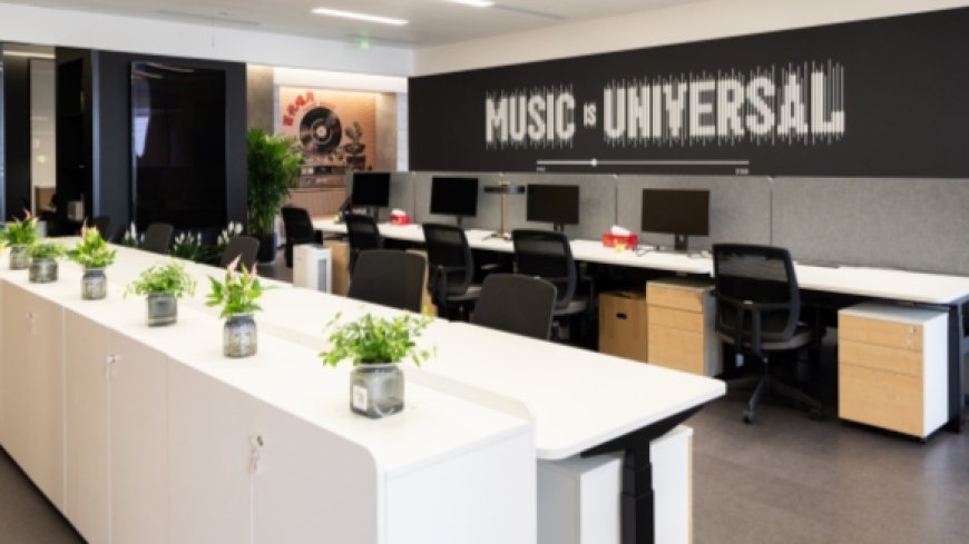 Universal Music Group on song in Shanghai