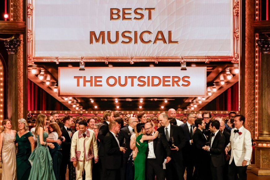 ‘The Outsiders’ & ‘Stereophonic’ Cast Albums Get Streaming Bumps After Big Wins at Tonys